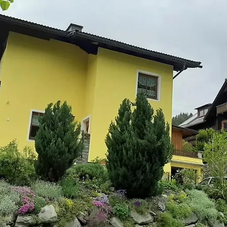 Haus Silvia Kraml Bed & Breakfast