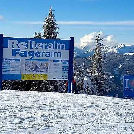 Haus Silvia Kraml 3* Шладминг